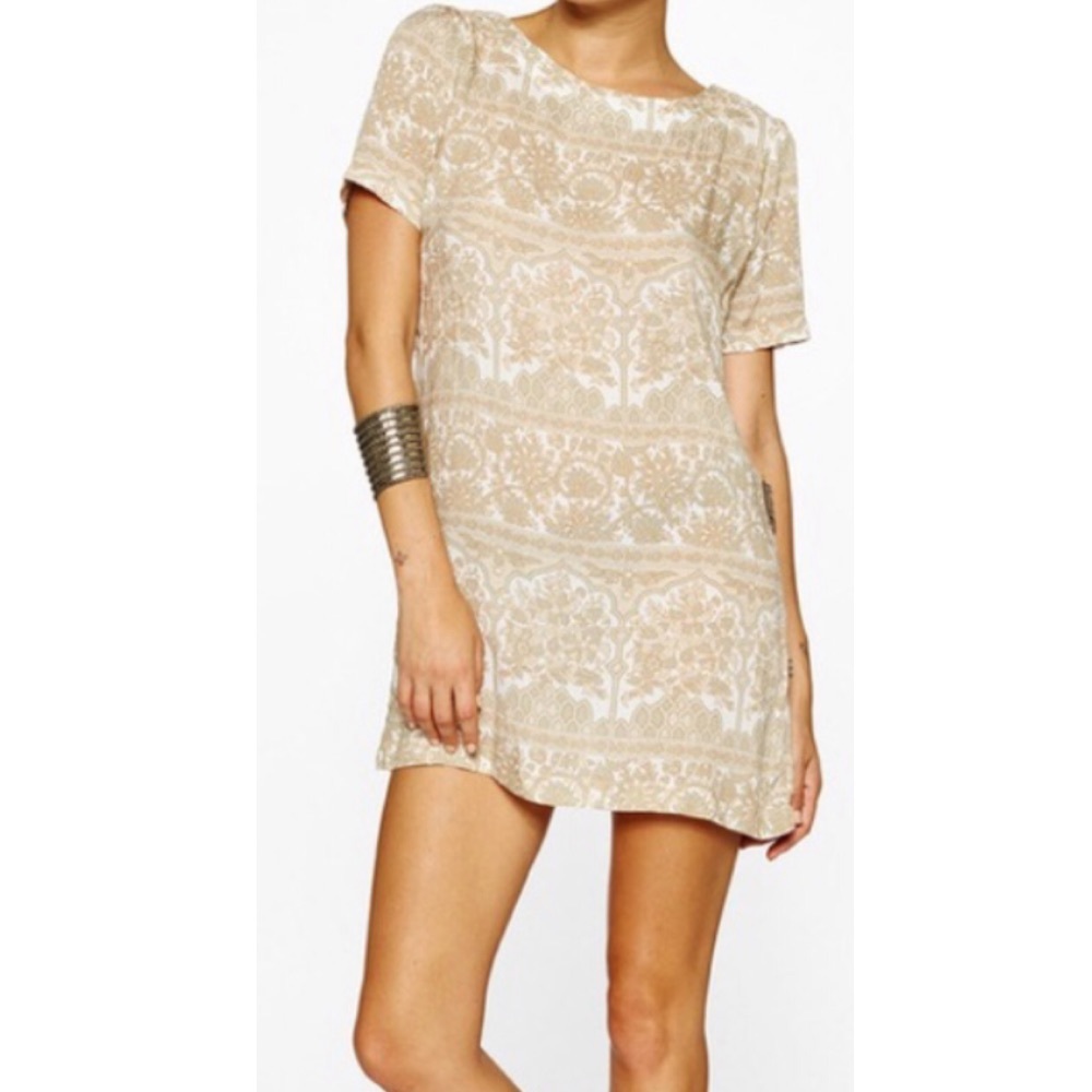 Novella Royale Roadie Dress